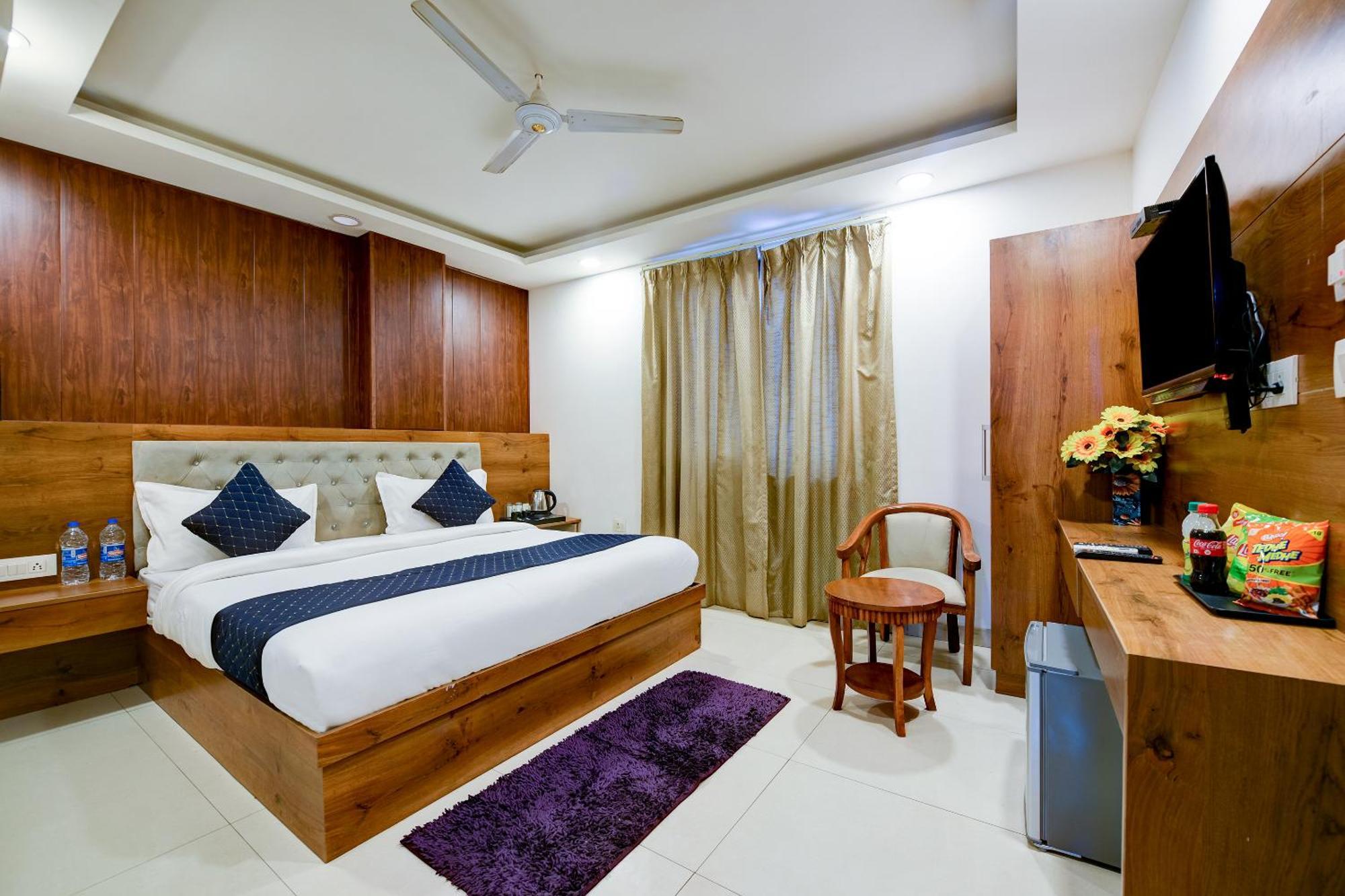 Hotel Grand Qubic Near Delhi Airport New Delhi Exterior photo