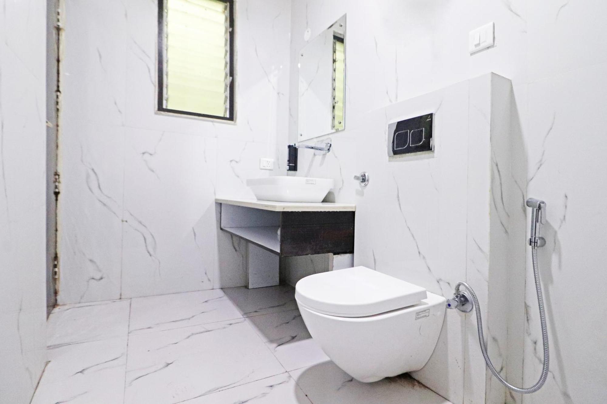 Hotel Grand Qubic Near Delhi Airport New Delhi Exterior photo