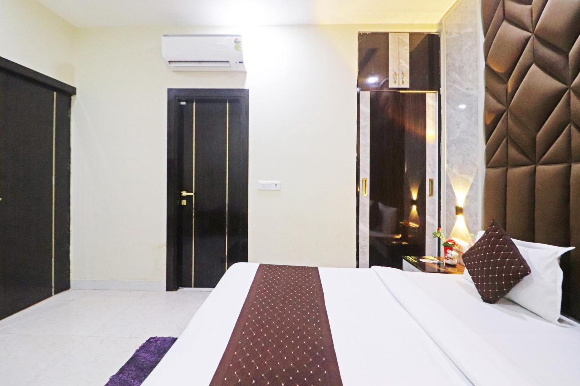 Hotel Grand Qubic Near Delhi Airport New Delhi Exterior photo